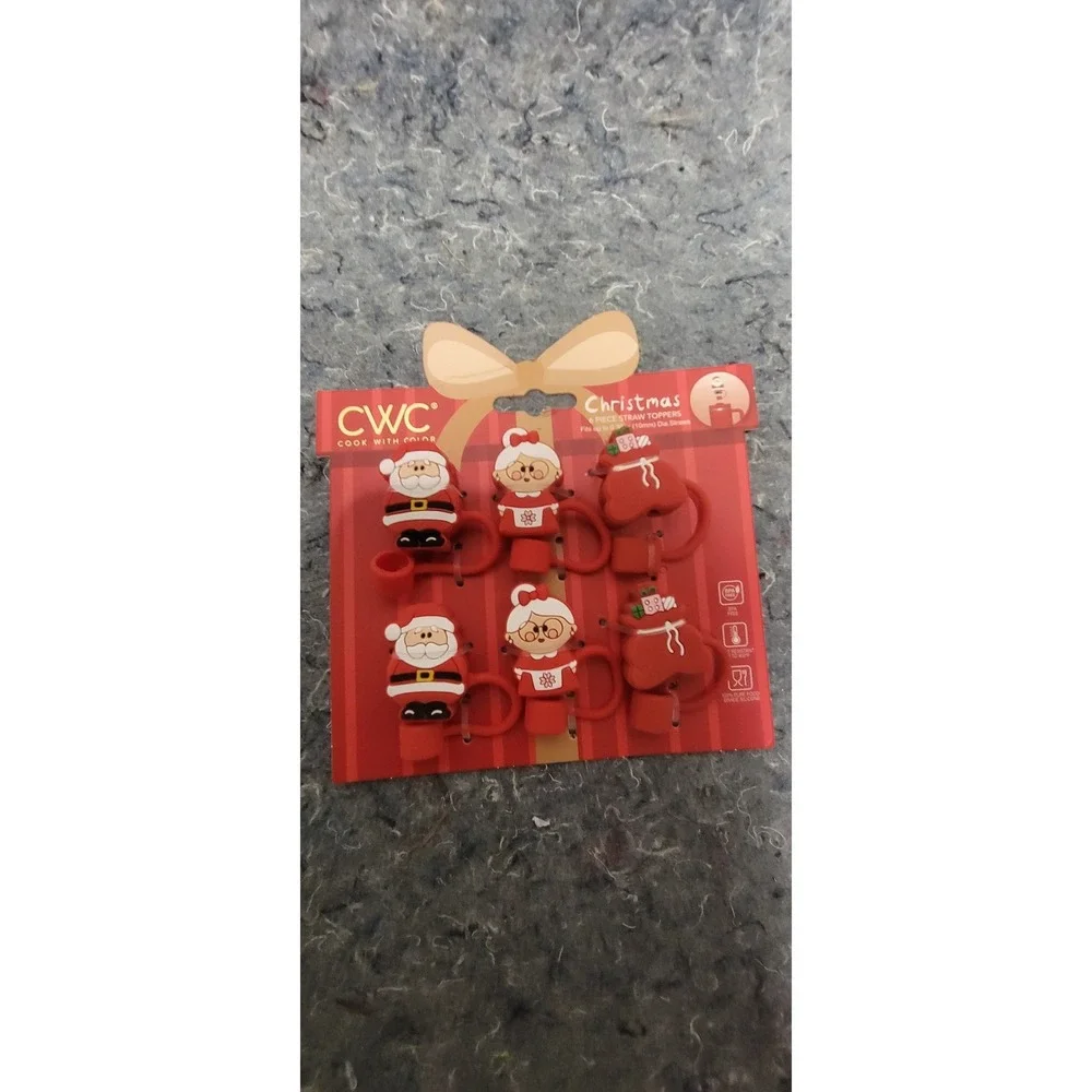 CWC Christimas 2025 Santa and Mrs. Claus 6‎ Straw Toppers New